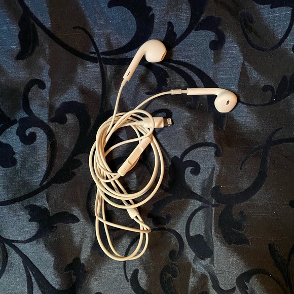 iPhone ear pieces - Picture 1 of 1